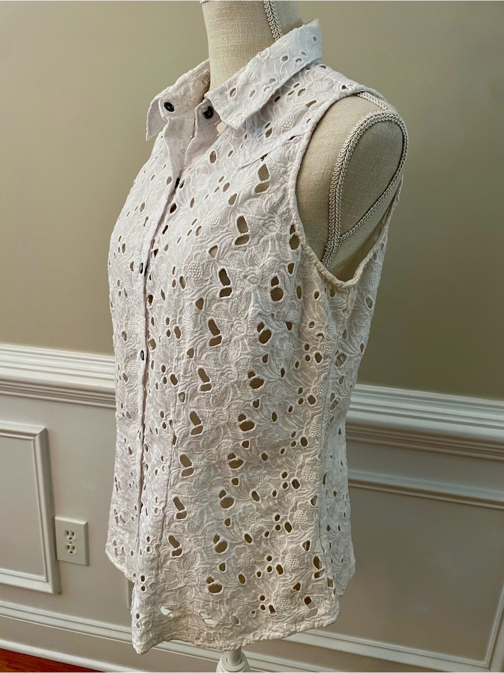 Stetson Women’s Cotton Floral Eyelet Sleeveless Pearl Snap Western Blouse Sz L - Picture 6 of 10